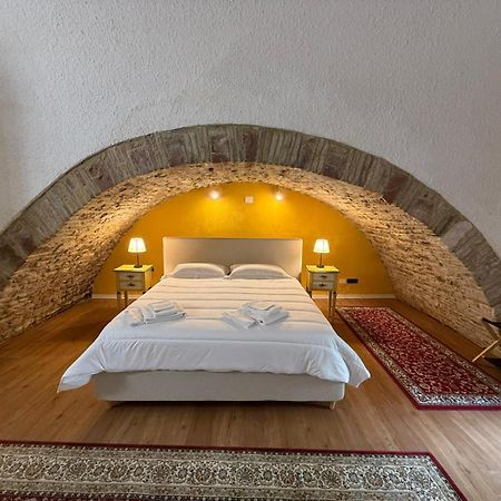Hotel Lieto Soggiorno Ассізі Екстер'єр фото
