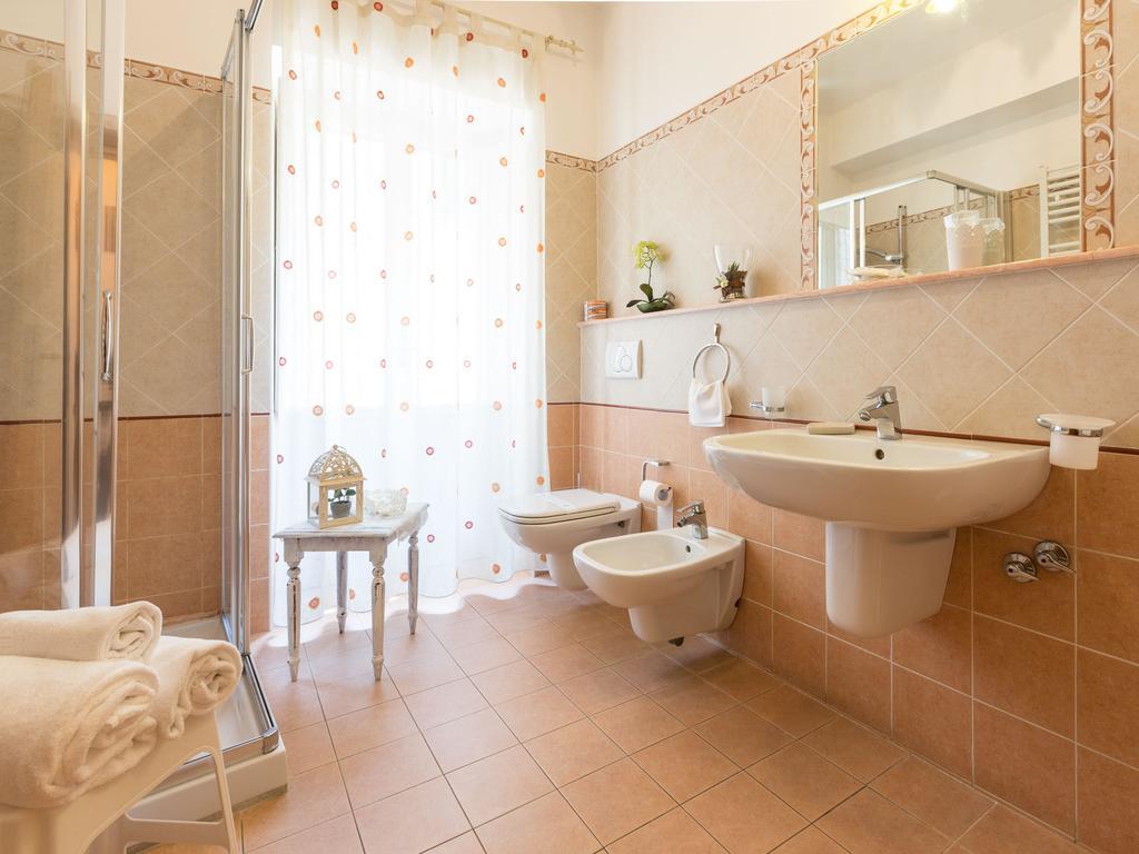 Hotel Lieto Soggiorno Ассізі Номер фото